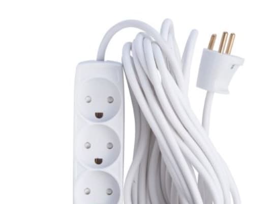 E-line 3-uttag 3G1.0 - H05VV-F, vit m/j, 230V/13A, plastkabel, 5m