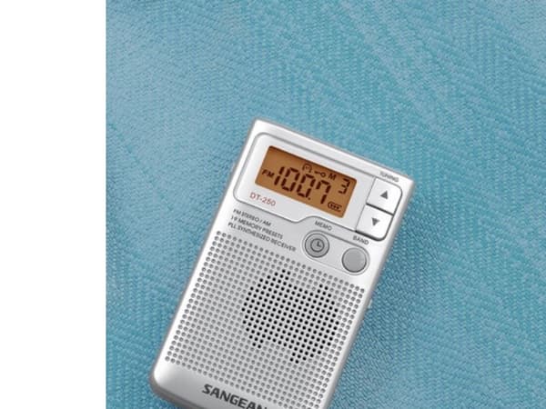 Sangean DT-250, AM,FM,MW, 87,5 - 108 Mhz, 520 - 1710 kHz, 4 ohm (O), 3,49 cm (1.38"), Sølv
