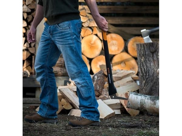 Fiskars 1003623, Stål