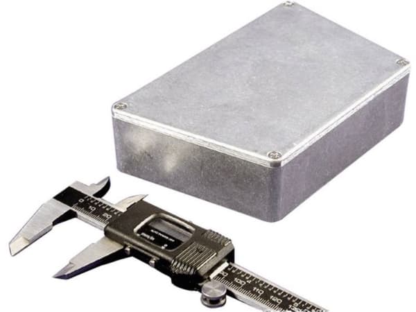 Hammond Electronics 1590TRPC Universal-kaappi 151,02 x 95 x 39 Alumiini Luonnollinen 1 kpl