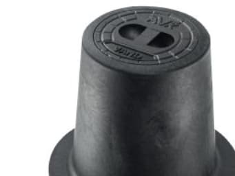 AVK-kansi 130mm polyamidia, tulppa valurautaa