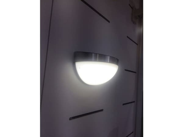 Lutec Bubble ST 9087 Solar ulkoseinävalaisin liiketunnistimella 2,3 W Neutraali valkoinen Ruostumaton teräs