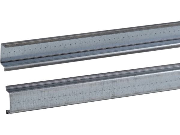 SCHNEIDER ELECTRIC DIN-kisko, TS35, symmetrinen, 2000mm, korkeus 15mm, leveys 35mm. ilman reikiä ruuvikiinnitystä varten. rei'itetty.