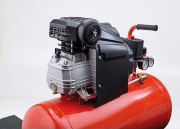 Black & Decker BLACK + DECKER reciprocating compressor OIL COMPRESSOR 50L 2.0KM 8BAR NURCDV404BND540