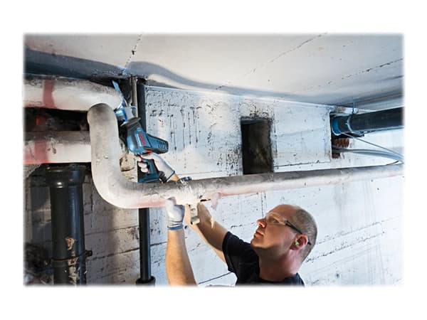 Bosch GSA 18 V-LI C Professional - Frem- og tilbakegående sag - trådløs - 2 hastigheter - 2 batterier - 18 V