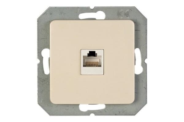 Vilma Uae Connection Socket, Without Frame