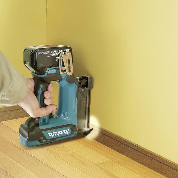 Makita DPT353Z Spikpistol batteri
