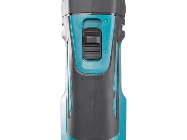 MAKITA MULTI-TOOL 18V 2 x 3,0Ah LI-ION + TILBEHØR + MAKPAC-ETESK