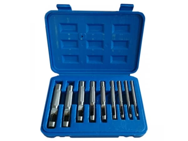 Dedra Stanser for hull i myke materialer i koffert 9 stk. (07B009)