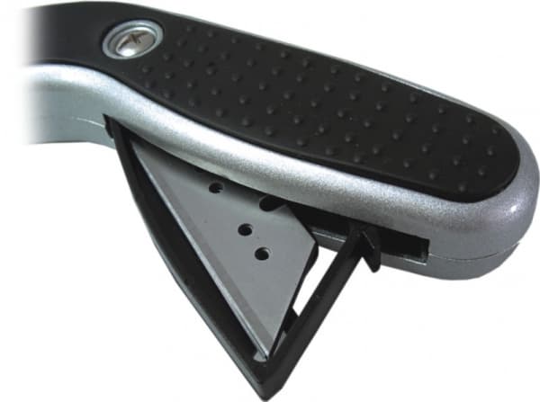 Dedra Knife with a trapezoidal blade with a magazine with 2 spare blades - M9019