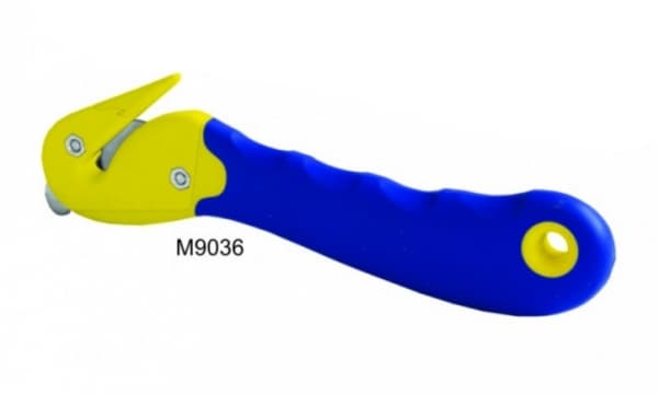 Dedra Säkerhetskniv + 1 blad - M9036