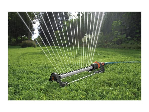 Gardena Sprinkler Aqua L, Kääntyvä vesisadetin, 280 m², Musta