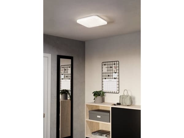 Eglo Frania-S - Vägg-/taklampa - LED - 17.3 W (motsvarande 125 W) - varmt vitt ljus - 3000 K - vit