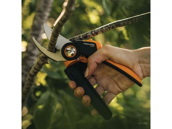Fiskars X-Series L P961, Ohisyöttö, Muovi, Musta, Oranssi, Terästä, Ruostumaton teräs, 22,2 cm