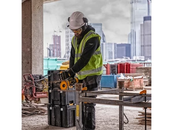 DeWALT DCG418NT-XJ, Nauhahiomakone, Musta, Keltainen, 9000 RPM, 12,5 cm, 1,5 m/s ², 6,1 m/s ² - SOLO