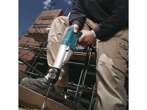 Makita DP4011J - Drill/driver - 720 W - 2 hastigheter - nøkkelfri borhylse 13 mm
