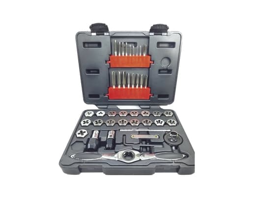 Makita B-65838, 40 työkalua