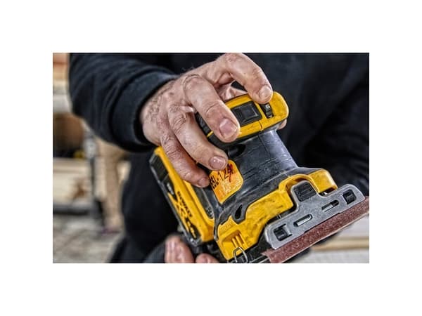 DeWALT DCW200NT-XJ, Tasohiomakone, Musta, Keltainen, Harjaton, 8000 OPM, 13500 OPM, 1,6 mm