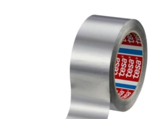 Tesa alu-tape silver 50mmx50m - Ihanteellinen lämmitysjärjestelmien, kattojen ja kourujen jne. korjaamiseen.