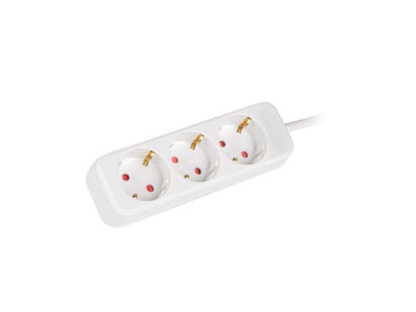 Lanberg - Flerkoplingslist - 2500 watt - inngang: power CEE 7/7 - utgangskontakter: 3 (power CEE 7/3) - 1.5 m kabel - hvit