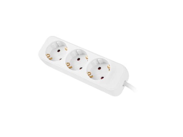 Lanberg - Flerkoplingslist - 2500 watt - inngang: power CEE 7/7 - utgangskontakter: 3 (power CEE 7/3) - 1.5 m kabel - hvit