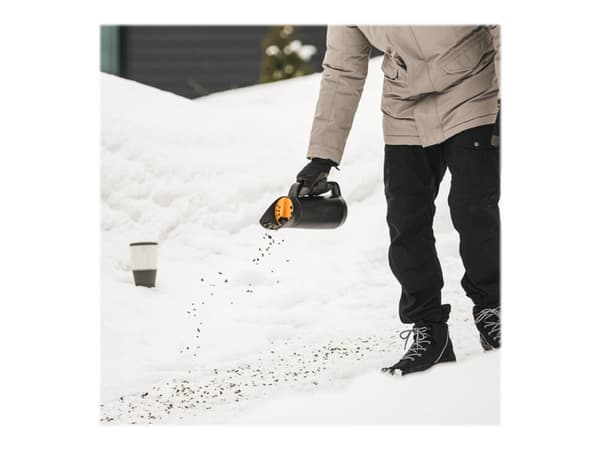 Fiskars 1057076, Musta