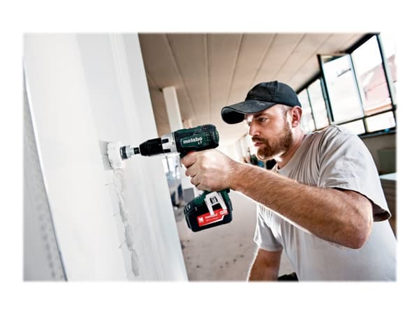 Metabo BS 18 LT - Skrutrekker - trådløs - nøkkelfri borhylse 13 mm - 60 N·m - 2 batterier - 18 V