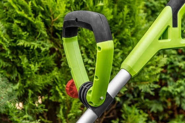 Verto 52G552 Grass Trimmer 550W