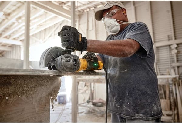 DeWALT DWE4369-QS, 8000 RPM, 12,5 cm, AC, 3,5 kg