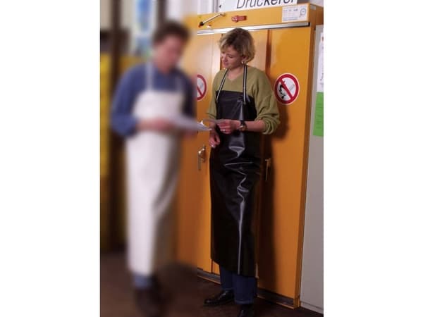 PVC-hame Guttasyn 2594 Musta
