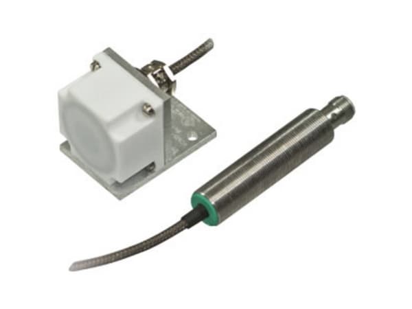 Pepperl+Fuchs Induktiv sensor PNP NCN20-F35-A2-250-10M-V1