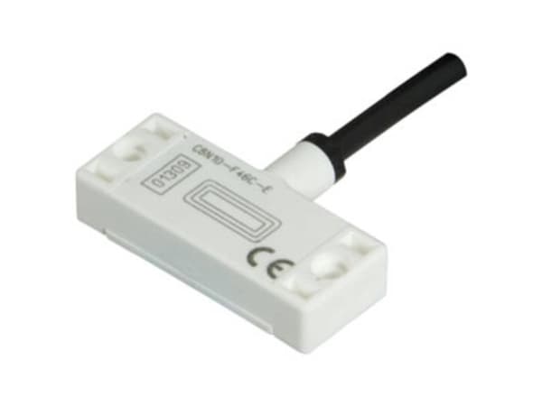 Pepperl &amp; Fuchs Kapacitiv-anturi CBN10-F46C-EI 279217 Digitaalinen-strømaudgang-anturi