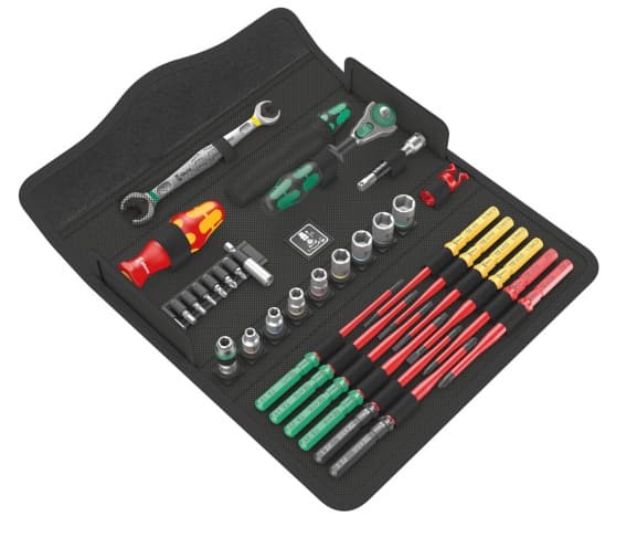 RUUVIMEISSELISARJA VAIHDETTAVALLA TERÄLLÄ POWER FORM COMPACT W 2