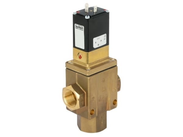 Bürkert Servostyret ventil 363110 6430 24 V/DC G 1/2 muffe Nominel dimension 76 mm Off-position åben 1 stk