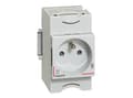 Pikkukuva 1 / 3: Legrand 004280, Tyyppi E, 2P+T, -5 - 35 °C, Harmaa, IP2X, 250 V