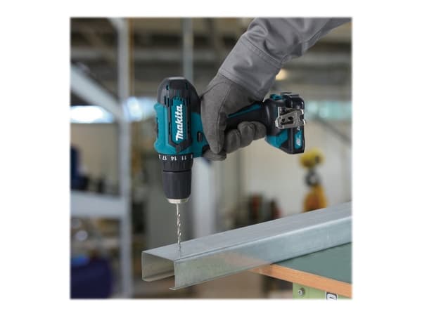 Makita DF333DSAL1 - Borr/drivare - sladdlös - 2 hastigheter - nyckellös chuck 10 mm - 30 N·m - 2 batterier - 12 V