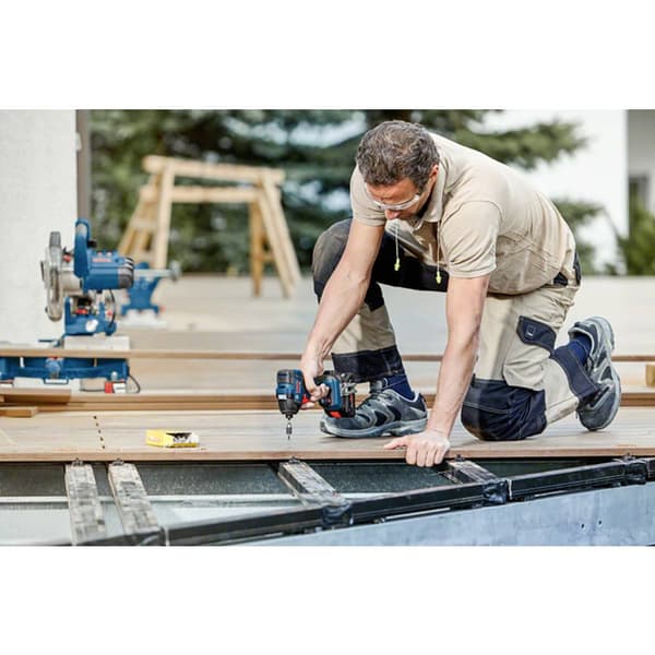 Bosch Professional GDR 18V-200 06019J2107 Mutterdragare batteri 200 18 V Antal batterier som ingår 2 Li-Ion inkl. 2x ba