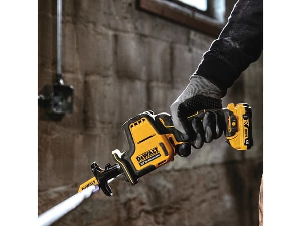 DeWALT DCS312D2 - Tigersåg - sladdlös - 2 batterier - 12 V