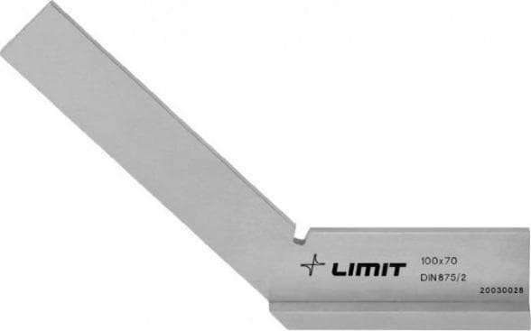 BEGRENSET VINKELSNITT MED FOTEN 135 grader. 100x70mm