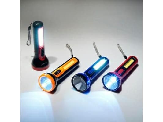 Tiross TIROSS ladattava LED taskulamppu 3W+3COB TS-1855