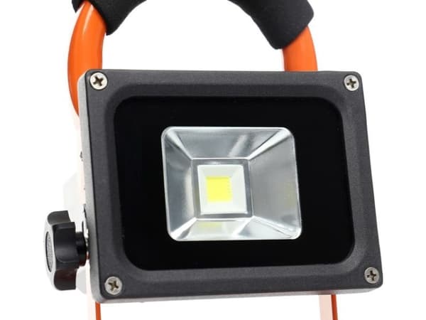 Best-Tools Lampa LED z akumulatorem 10W 7,4V 4,4Ah IP65 (BEST-LL10A)