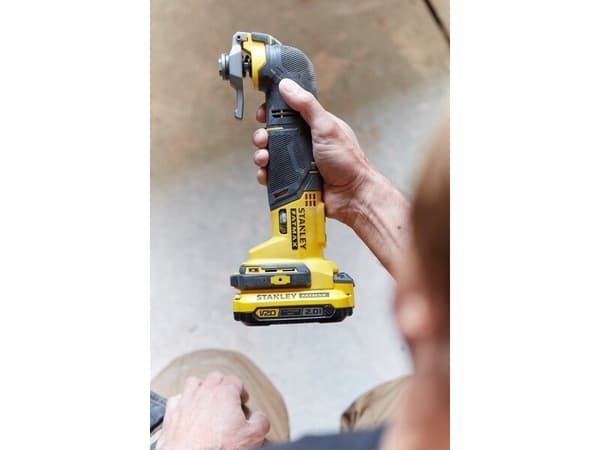 ST MULTI-TOOL V20 2x2,0Ah SFMCE500D2K