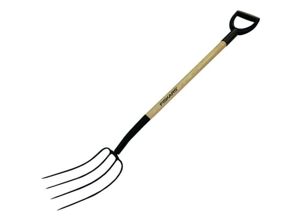 Fiskars 4-tanns rive med trehåndtak (1023112)
