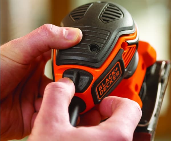BLACK+DECKER KA450-QS - Eksentersliper - 220 W - 1 hastighet - 1/4 sheet