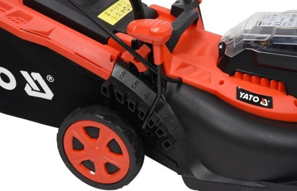 YATO BATTERI KLIPPER 36V 2x18V UTEN BATTERI OG LADER - SOLO