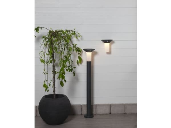 EGLO CORBEZZOLA SOLCELLEVEGG MED SENSOR 400LM 1500MAH IP44 GRAFITT