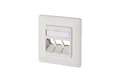 Pikkukuva 2 / 3: BTR E-DAT modul 3x8(8) UP - Planforsænket stikdåse - ren hvid, RAL 9010 - 3 porte - 3 porte