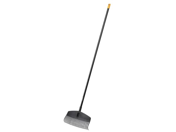 Fiskars Solid Leaf M Rake 1063090