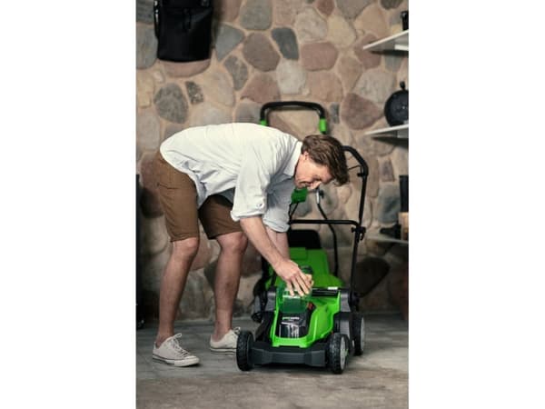 Greenworks 2516107, Gressklipper som man spaserer bak, 520 m², 3,3 cm, 2,5 cm, 7,5 cm, 260 m²