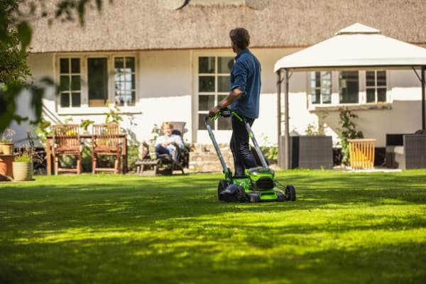 Greenworks 2514207, Gressklipper som man spaserer bak, 750 m², 4,6 cm, 2,5 cm, 8 cm, 500 m²